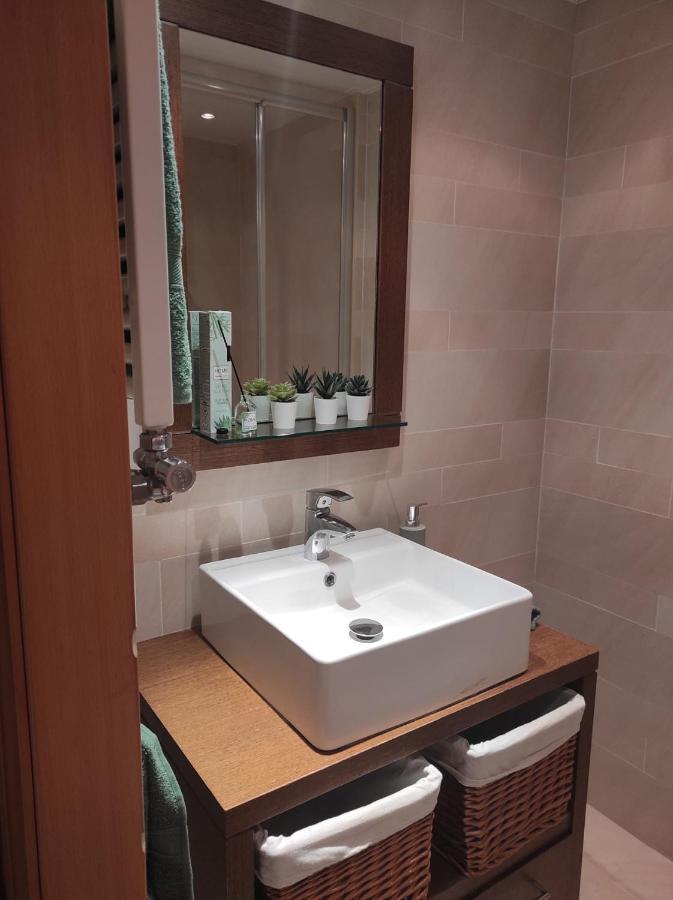 Apartamento En Viladecans Cerca Del Aeropuerto Esterno foto
