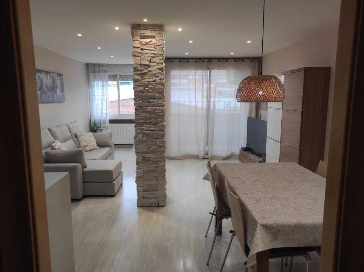 Apartamento En Viladecans Cerca Del Aeropuerto Esterno foto