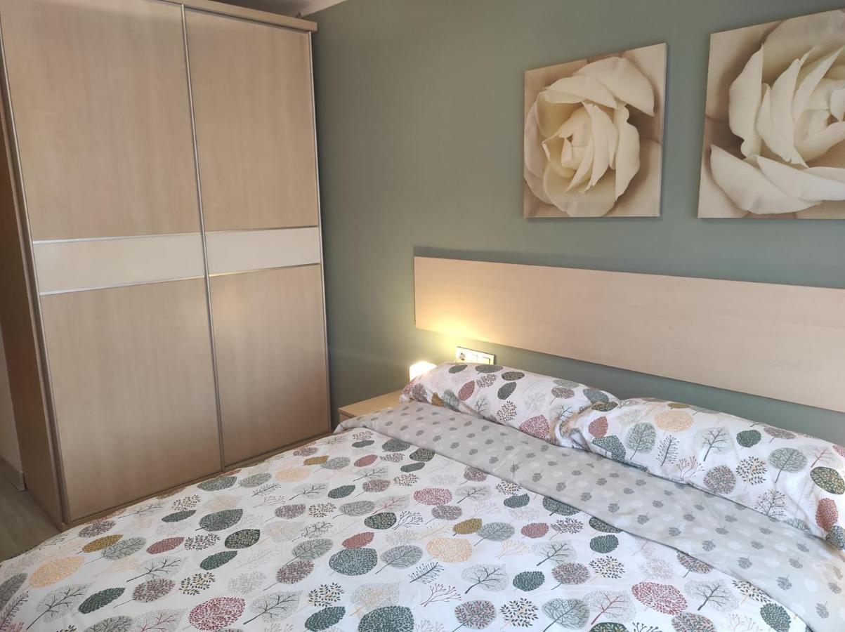 Apartamento En Viladecans Cerca Del Aeropuerto Esterno foto