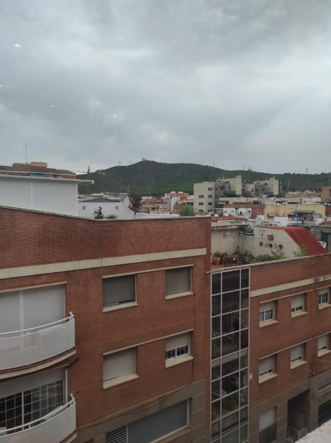Apartamento En Viladecans Cerca Del Aeropuerto Esterno foto