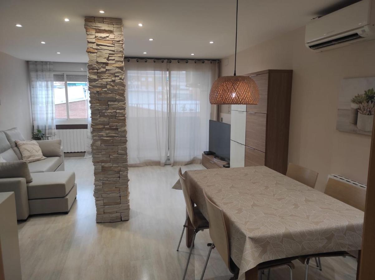 Apartamento En Viladecans Cerca Del Aeropuerto Esterno foto