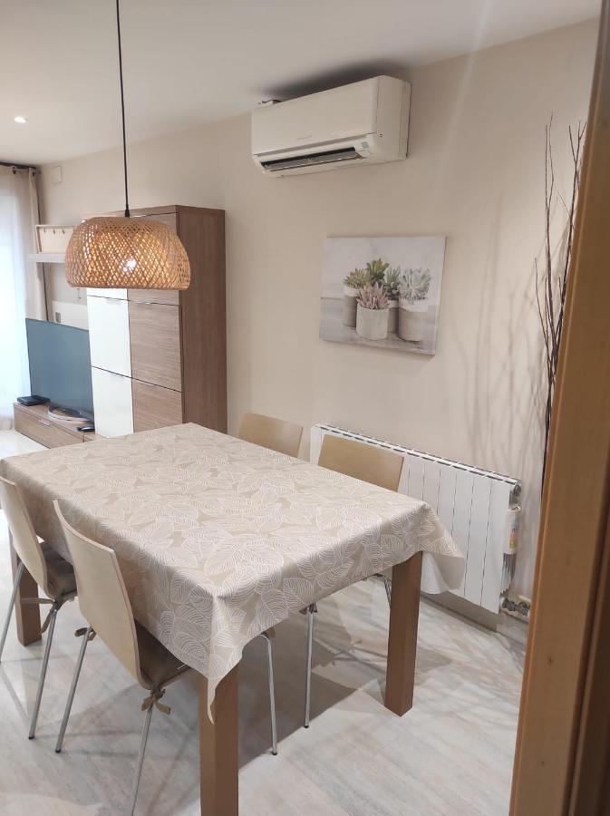 Apartamento En Viladecans Cerca Del Aeropuerto Esterno foto